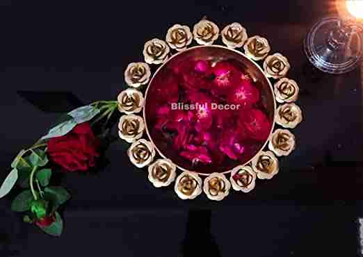 Amishi Blissful Decor Round Rose Flower Border Designer Decorative Iron Urli Beautiful Handcrafted Bowl (Golden) 