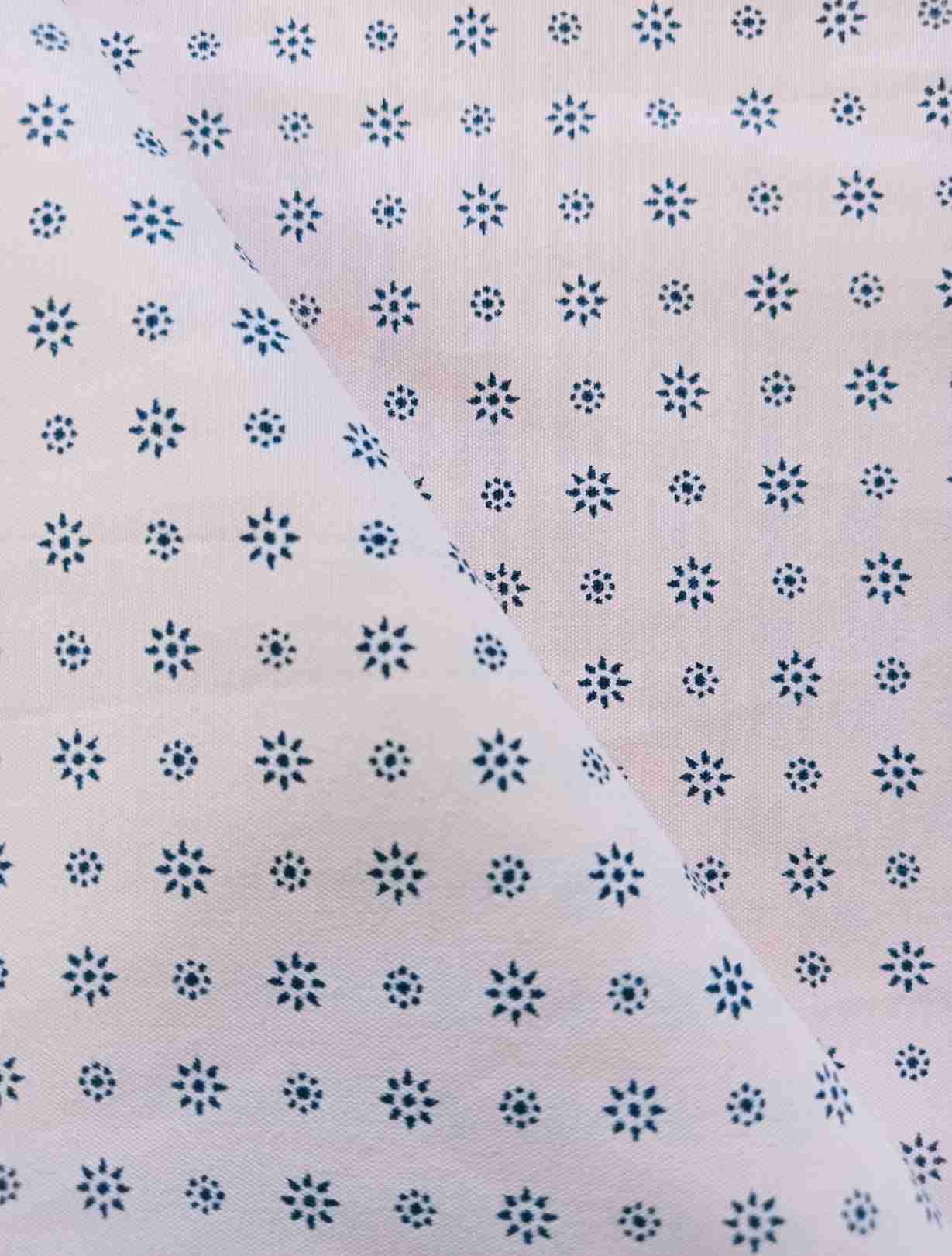 MAKHANCHOR Unstitched Cotton Shirt Fabric